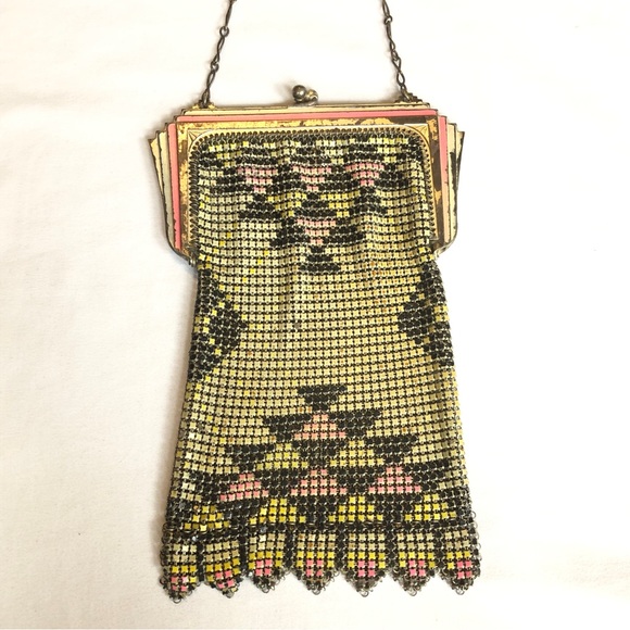 Antique Whiting and Davis Mesh Flapper Purse - Art Deco Design - Picture 13 of 14
